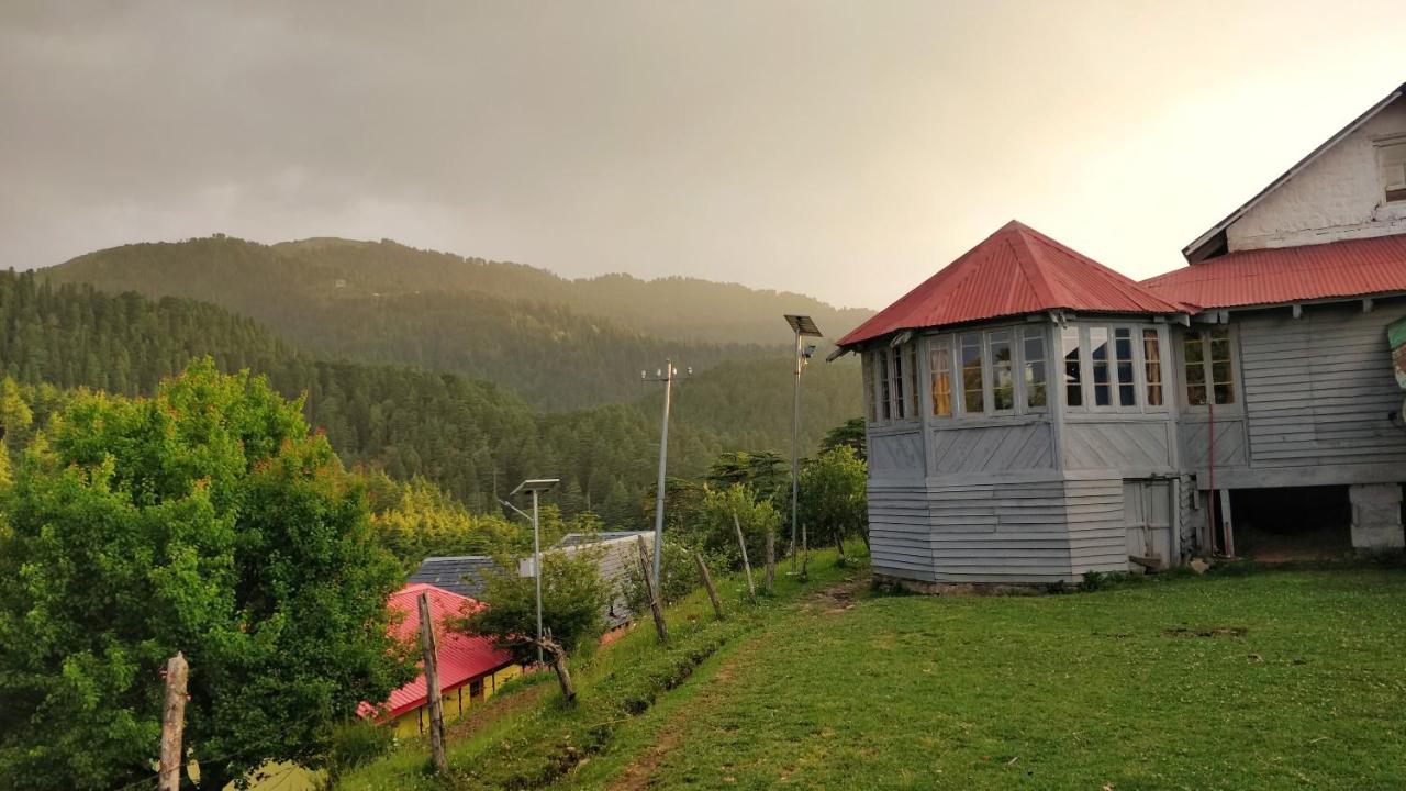 Black Bear Cottage Khajjiar Exterior photo